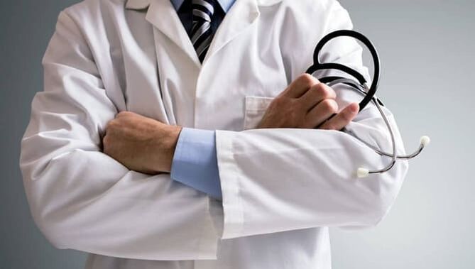 Den Dokter therapeutesch Massage